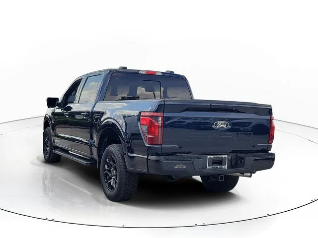 Used 2024 Blue Ford XLT image 7