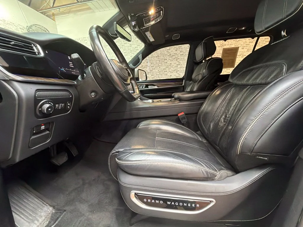 Used 2022 Bright White Clearcoat Jeep Series II image 27