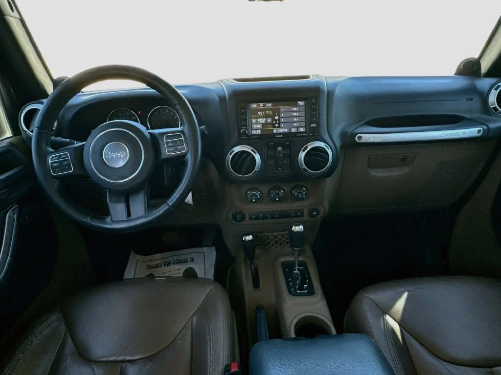 Used 2014 Black Jeep Unlimited Rubicon image 24