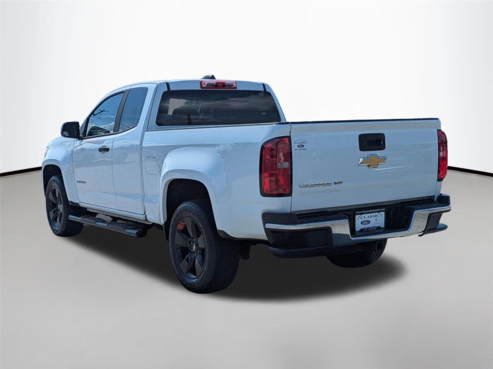 Used 2017 Summit White Chevrolet 2WD WT image 7