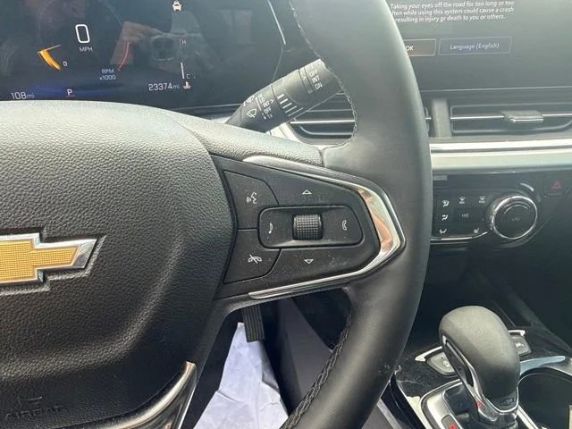 2025 Chevrolet Trax LT - Photo 18