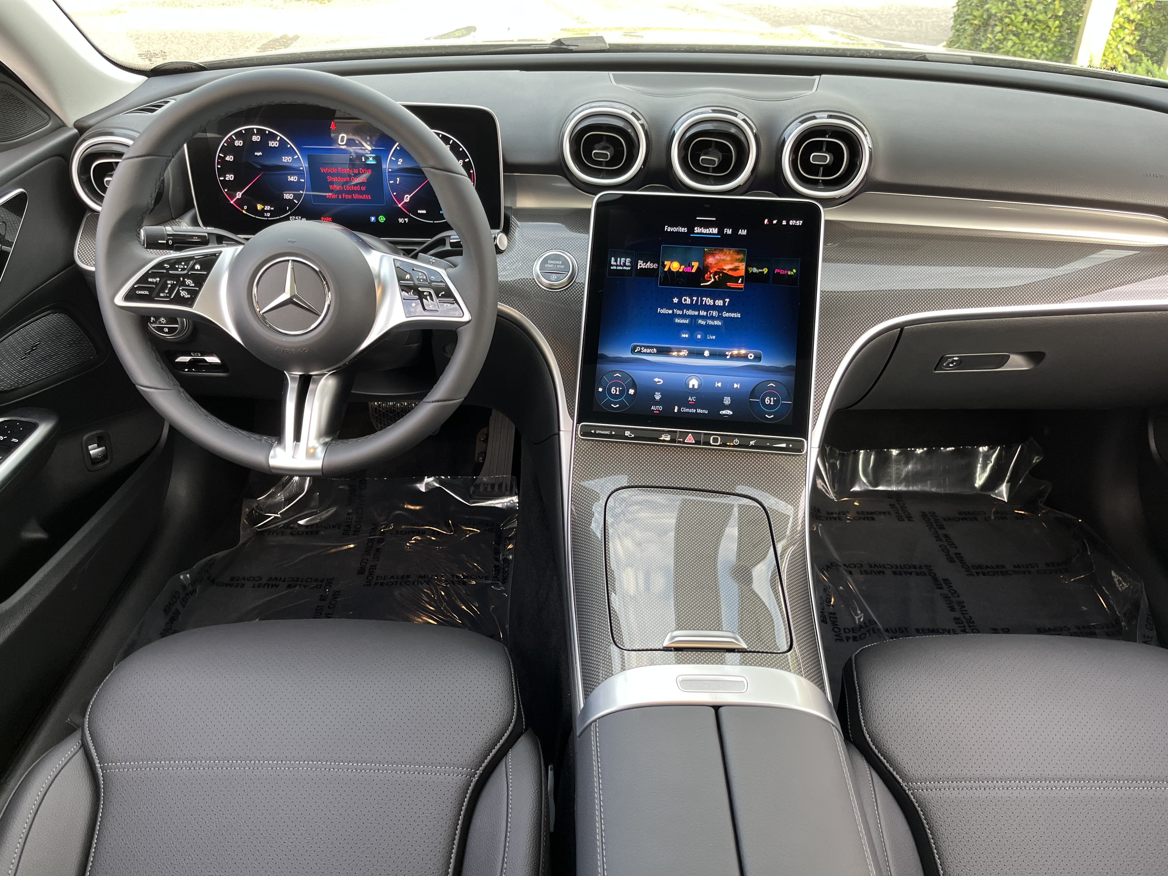 New 2026 MANUFAKTUR Alpine Grey Mercedes-Benz C 300 image 18