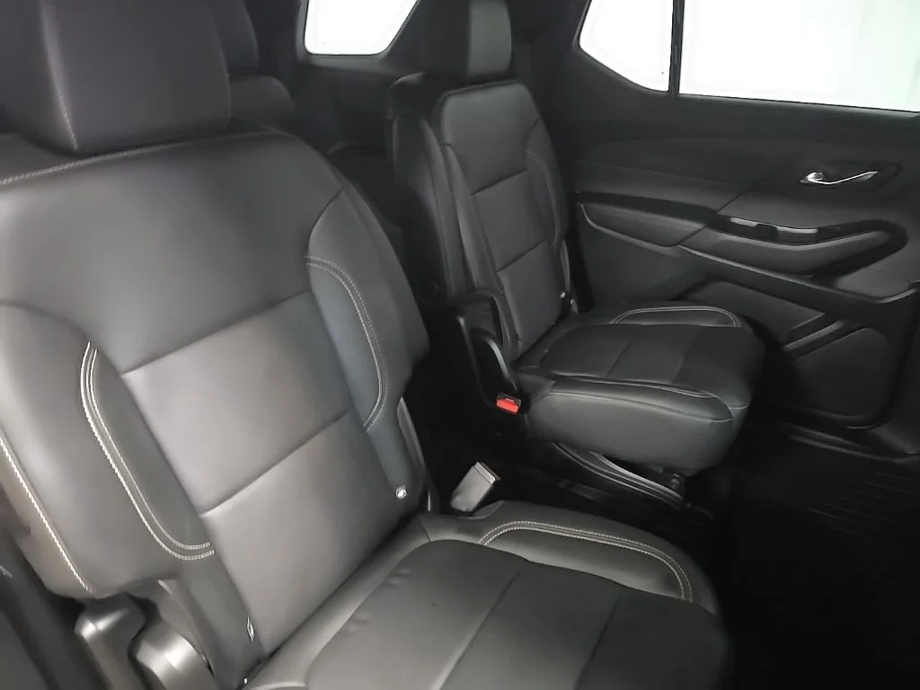 Used 2023 Black Chevrolet LT Leather image 17