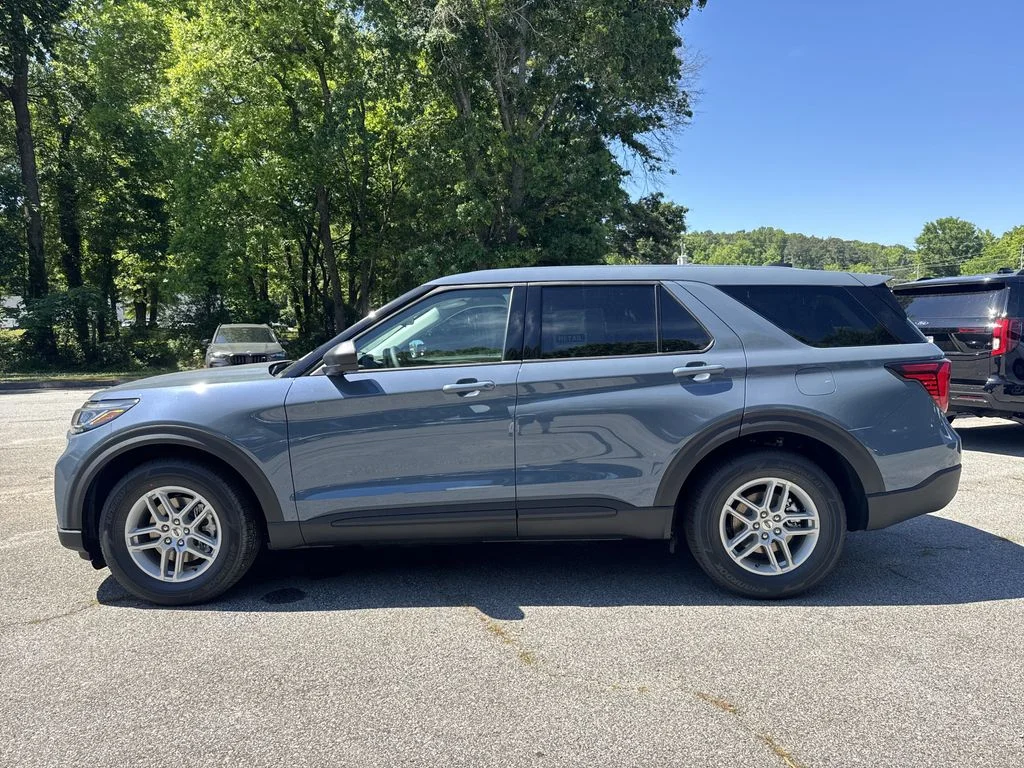 New 2026 Blue Ford Active image 4