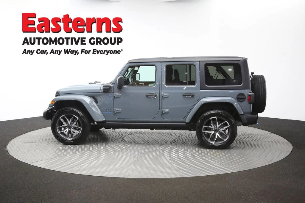 Used 2024 Gray Jeep Sport S 4xe image 61