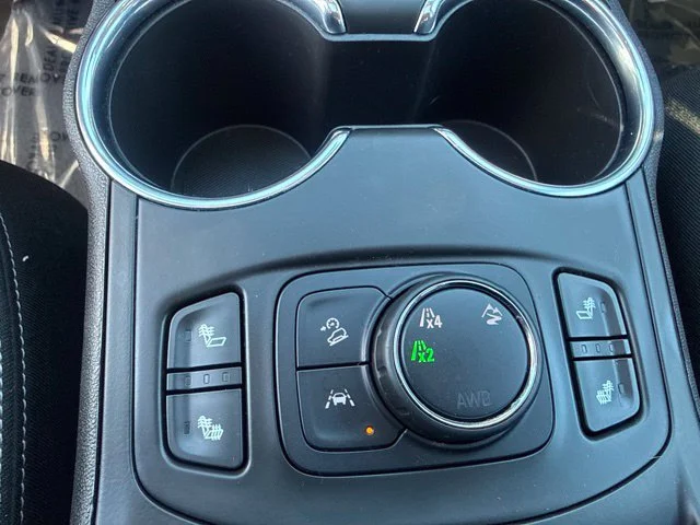 Used 2023 Black GMC SLE image 16