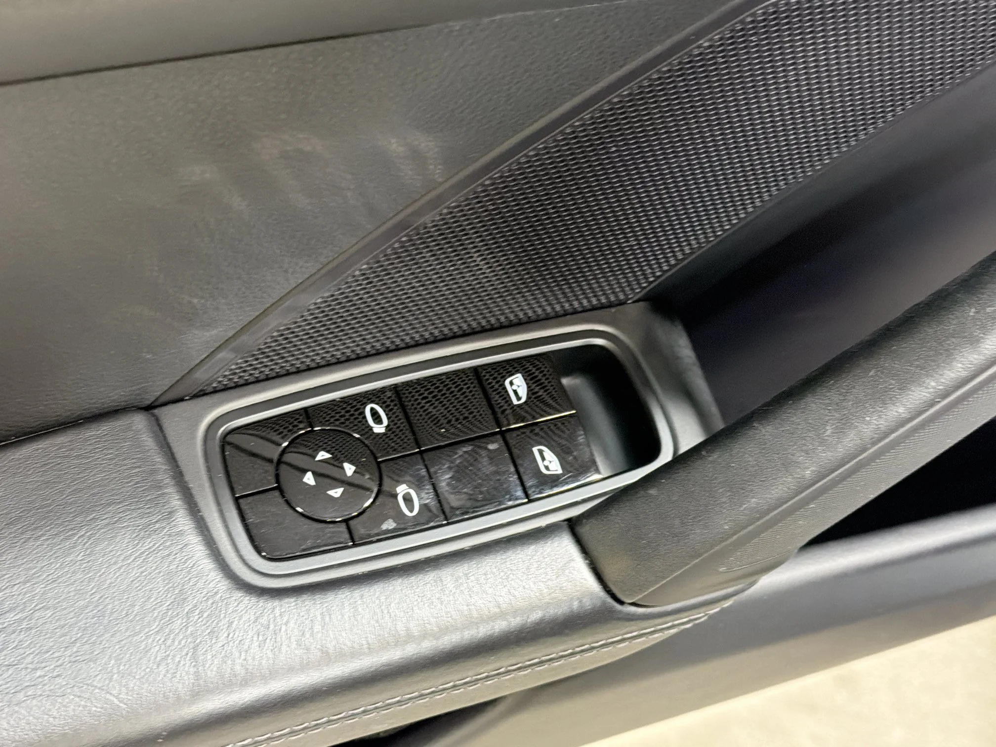 Certified Used 2020 Black Porsche Carrera S image 21