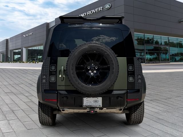 New 2026 Woolstone Green Land Rover S image 4