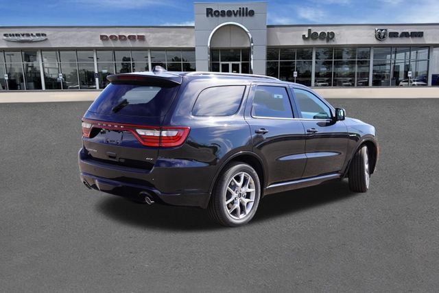New 2026 Diamond Black Clear-Coat Exterior Paint Dodge GT Plus HEMI V8 image 3