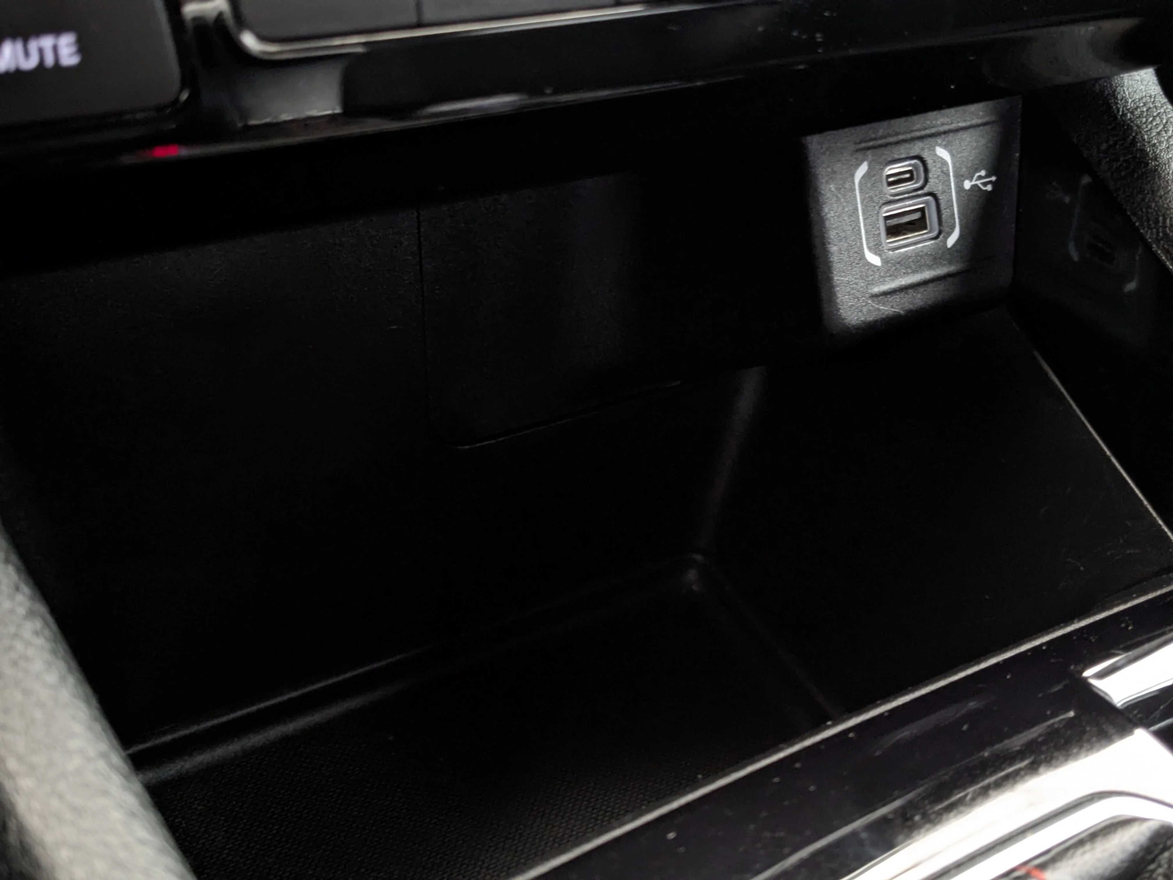 Used 2024 Black Jeep Trailhawk - Sun & Sound Group - Dual Pane Sunroof - Leather - NAV & More image 21