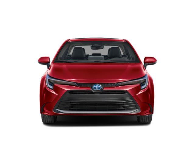 Used 2025 Ice Toyota LE image 4