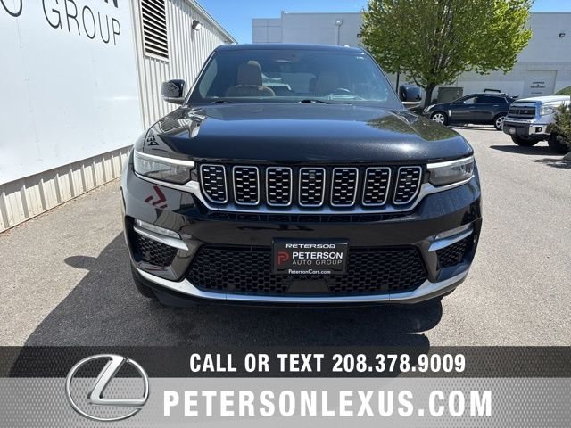 Used 2022 Black Jeep Summit Reserve image 9