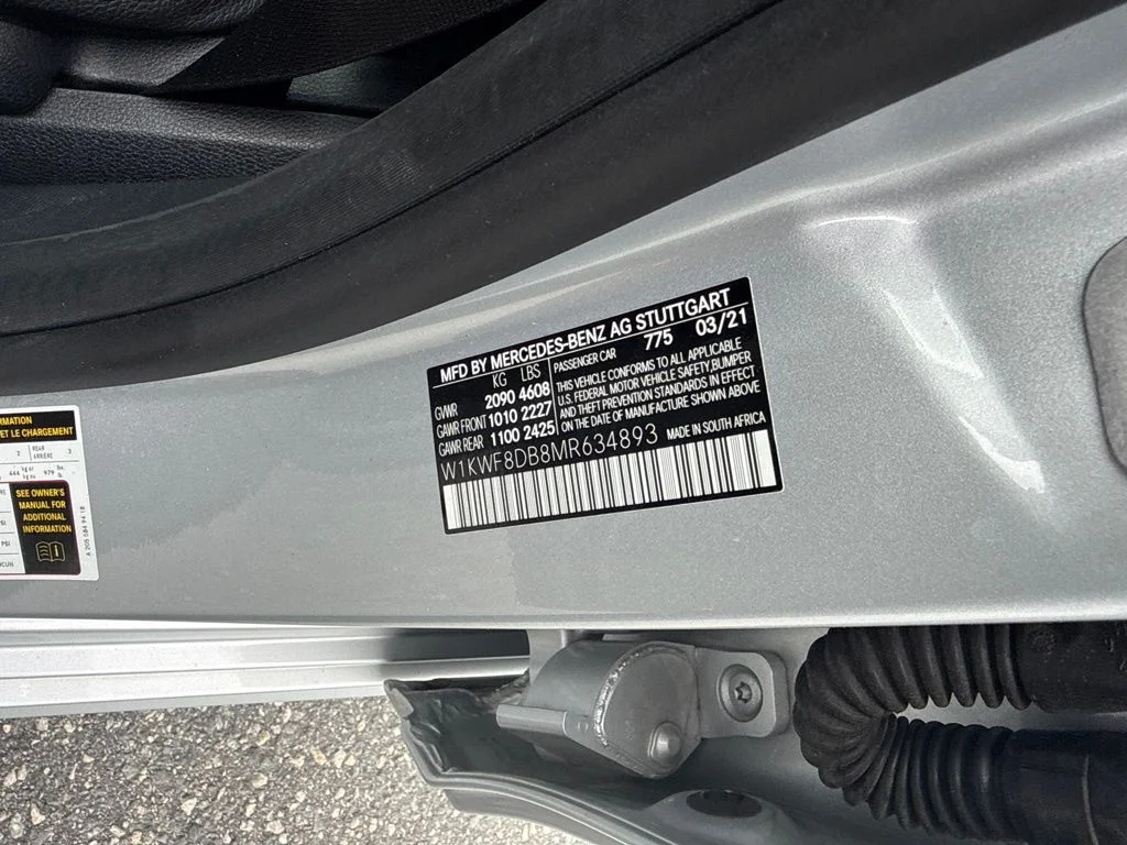 Used 2021 Silver Mercedes-Benz C 300 image 24