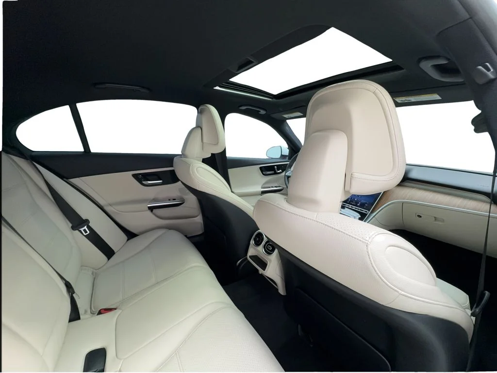 Used 2023 White Mercedes-Benz C 300 image 26