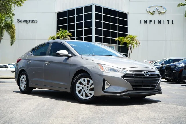 2020 Hyundai Elantra SE