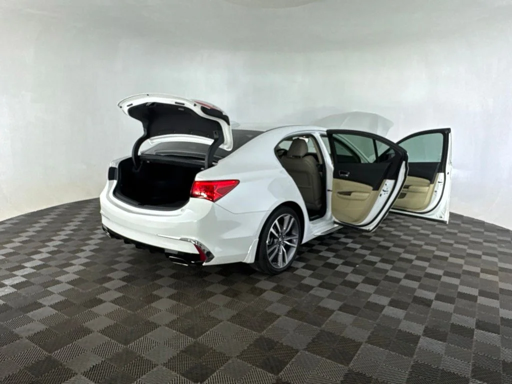 Used 2020  Acura 3.5L Technology Pkg image 15