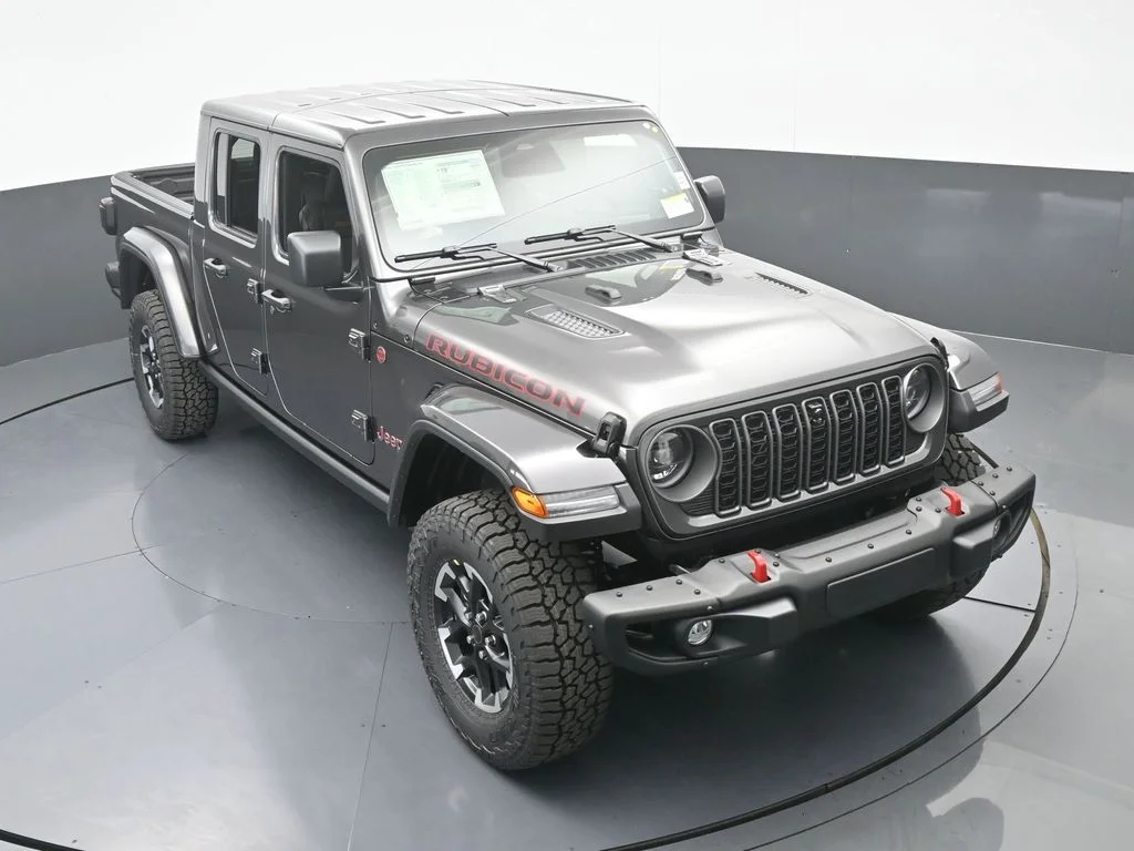 New 2026 Granite Crystal Metallic Clear-Coat Exterior Paint Jeep Rubicon X image 52
