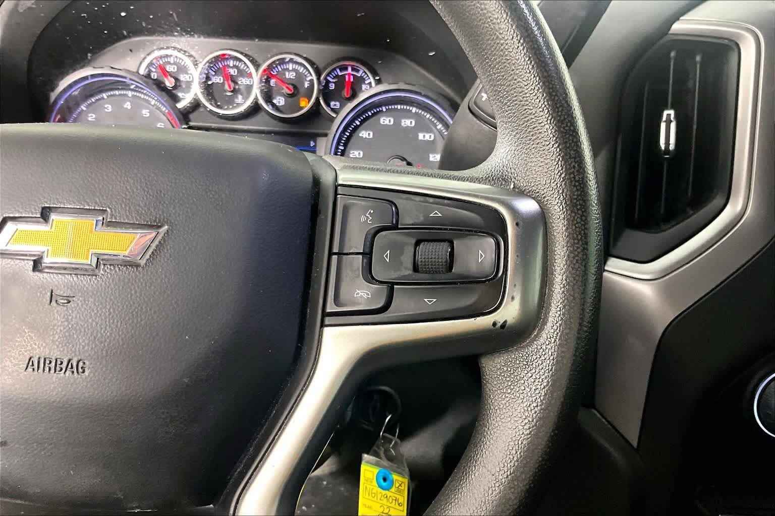 Used 2022 Satin Steel Metallic Chevrolet Custom image 22