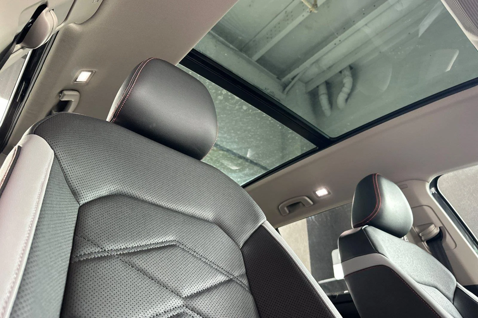 New 2026 Pure Gray Volkswagen 2.0T Peak Edition image 18