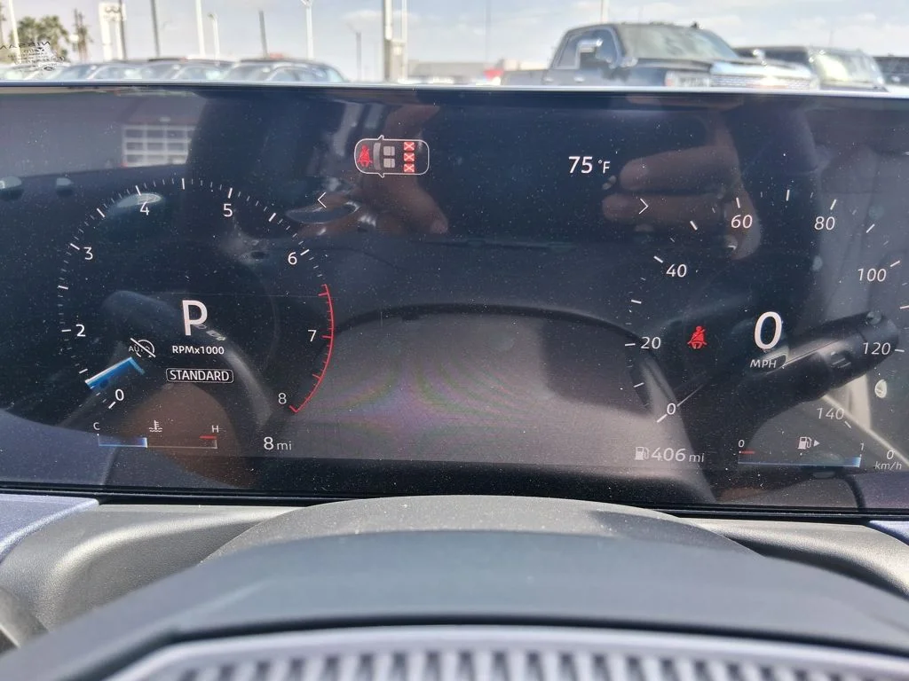2026 Nissan Sentra SL - Photo 12