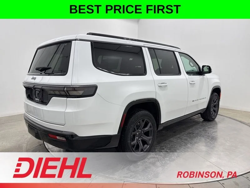 New 2026 Bright White Clear-Coat Exterior Paint Jeep Limited Altitude image 7