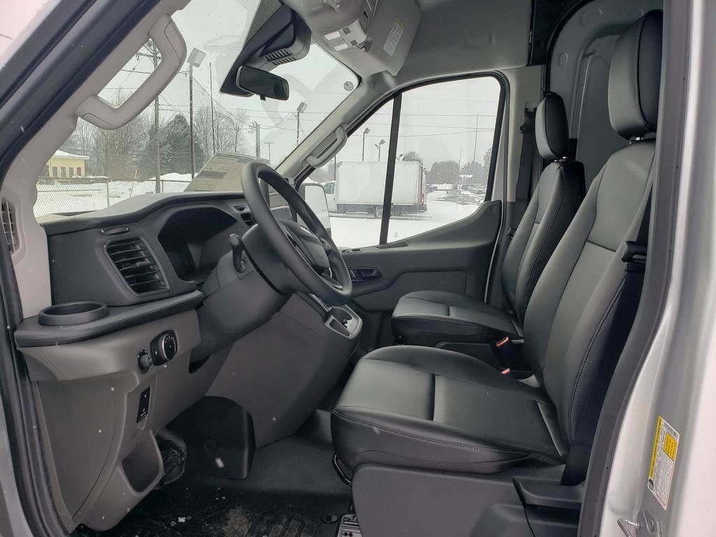 New 2026 Ingot Silver Metallic Ford Cargo Van image 10