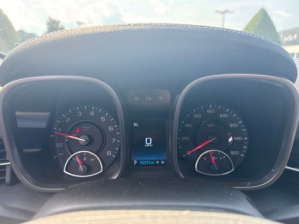 Used 2015 Red Chevrolet LT image 10