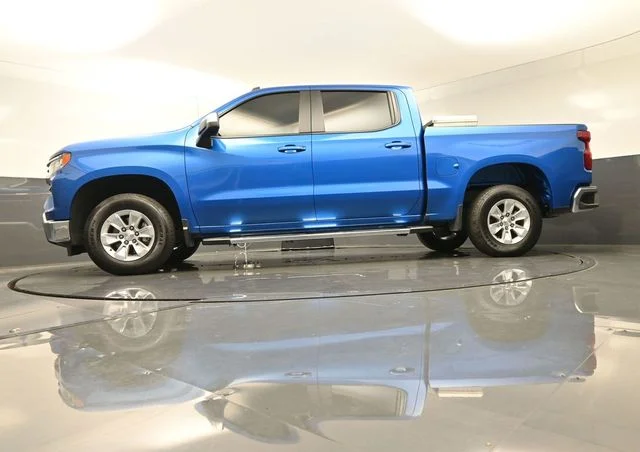 Used 2023 Blue Chevrolet LT image 42