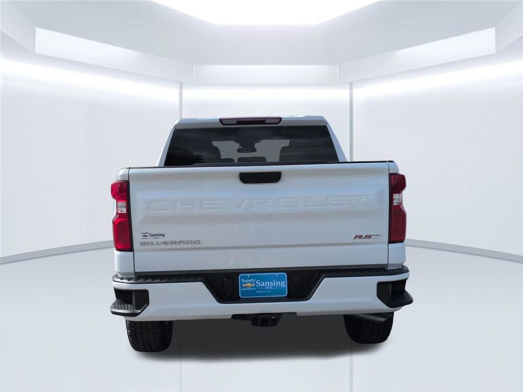 New 2026 Summit White Chevrolet RST image 5
