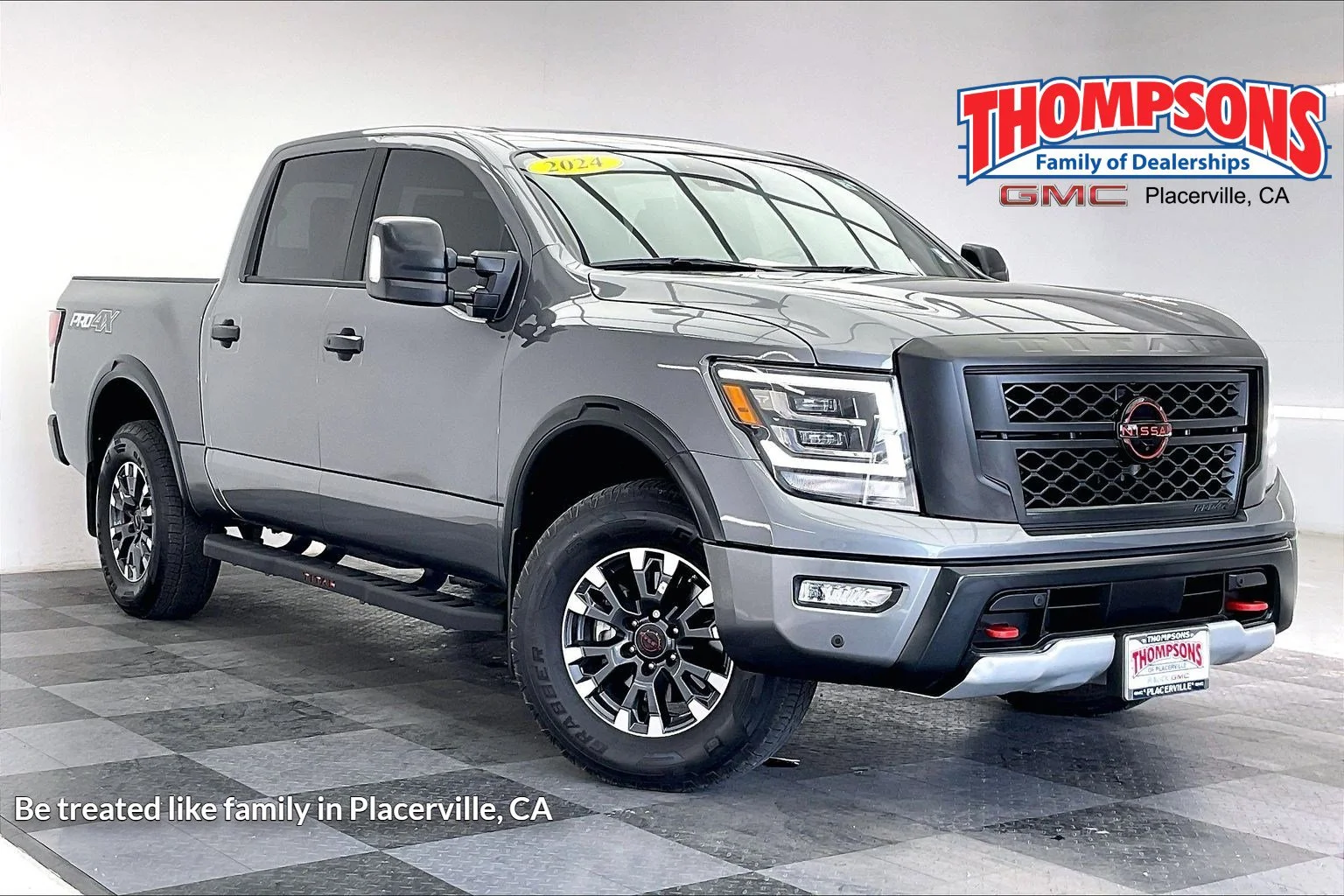 2024 Nissan Titan PRO-4X 4X4 Crew Cab's photo
