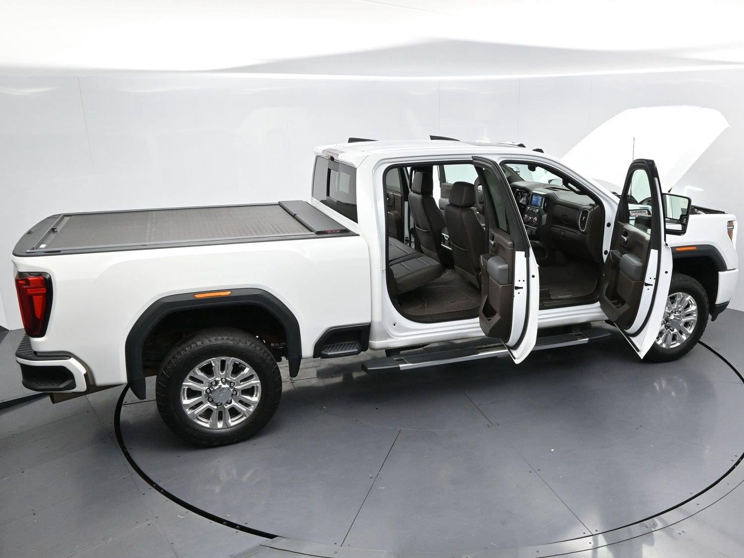 Used 2021 Summit White GMC Denali image 43