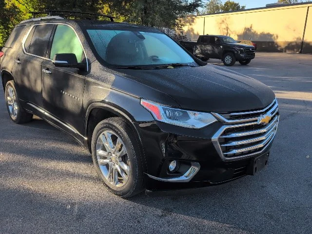 Used 2019 Black Chevrolet High Country image 1