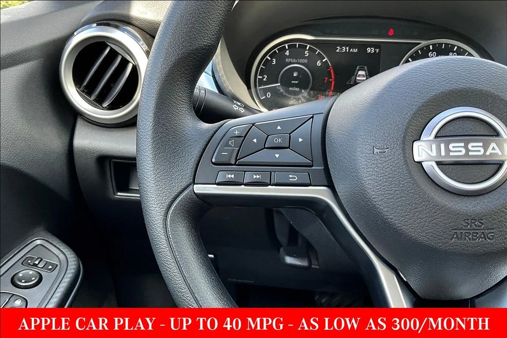2025 Nissan Versa Sedan SV - Photo 17