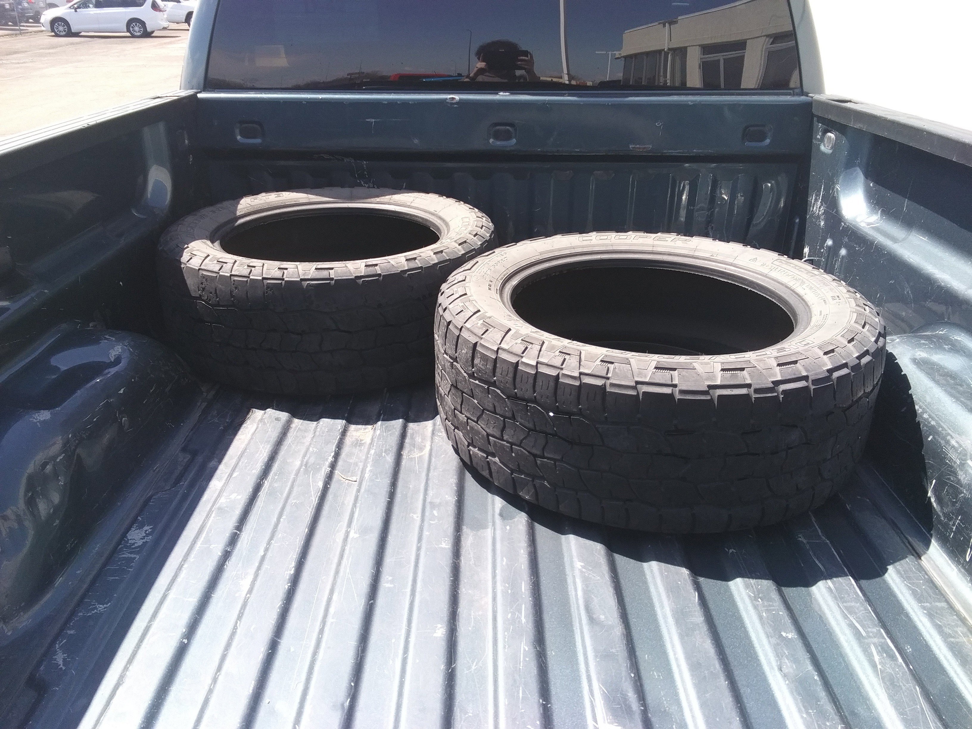 Used 2007 Gray GMC SLT image 8