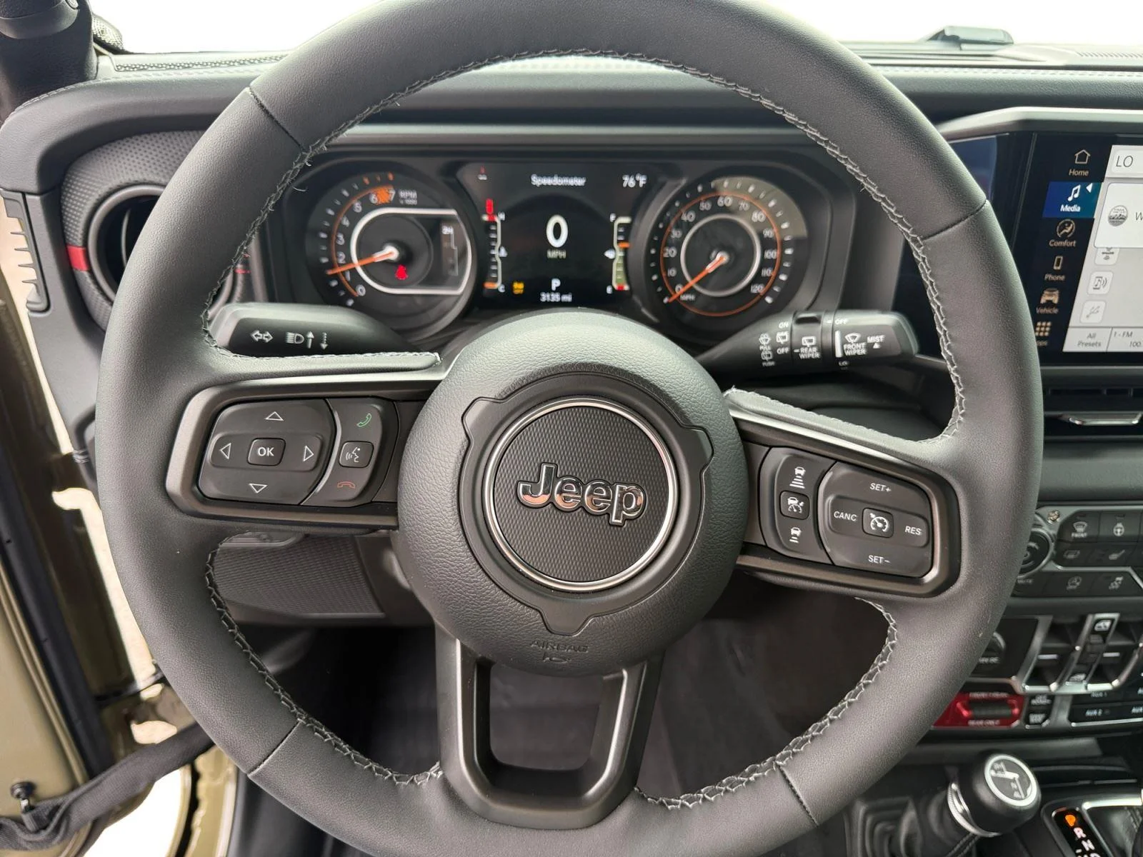 Used 2026 41 Jeep Rubicon image 13