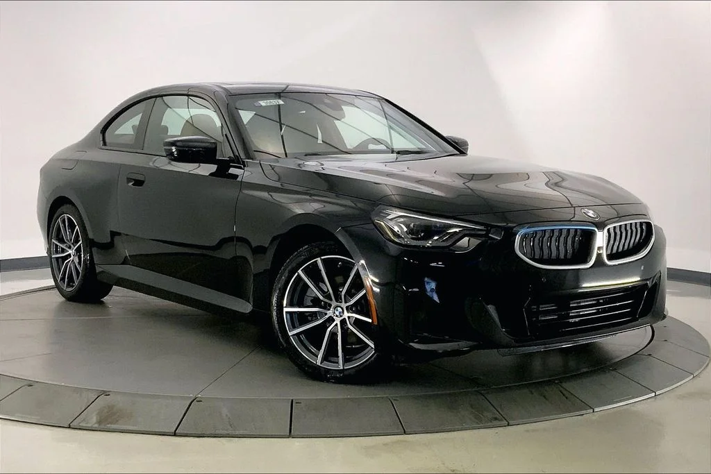 2025 BMW 2 Series 230i xDrive Coupe's photo