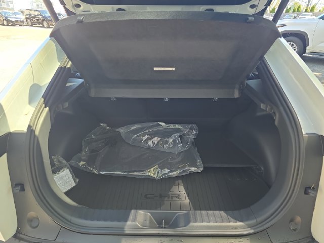New 2026 Wind Chill Pearl Toyota SE image 12