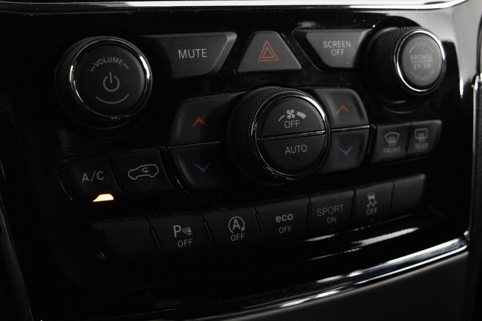 2022 JEEP GRAND CHEROKEE - Image 22