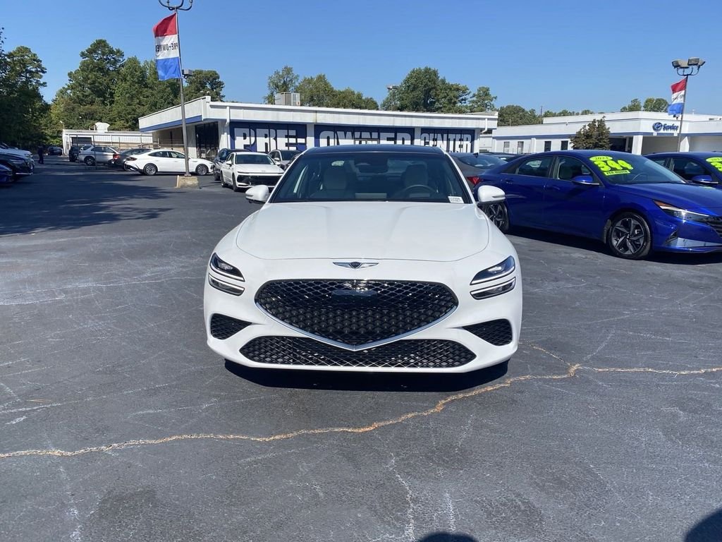New 2025 White Genesis 3.3T SPORT PRESTIGE image 3