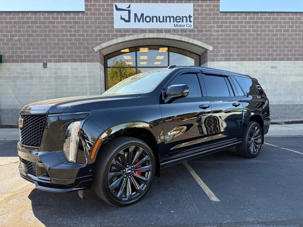 2025 Cadillac Escalade ESV-V V-Series