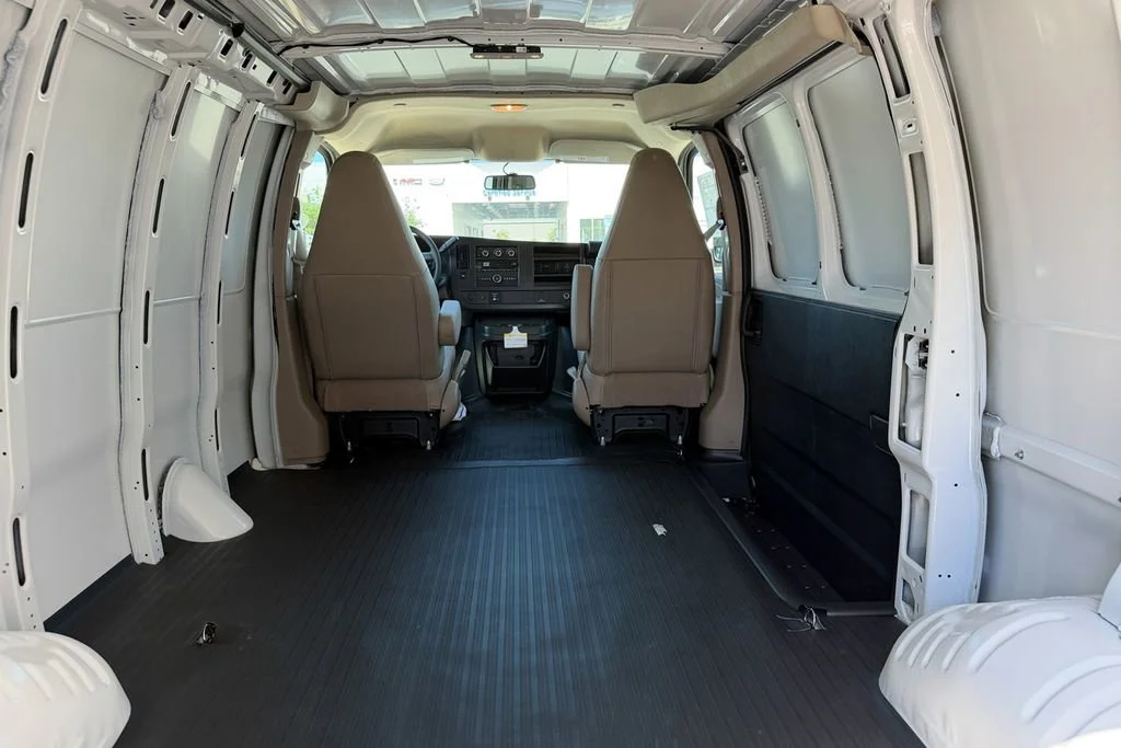 New 2026 Summit White GMC Work Van image 20