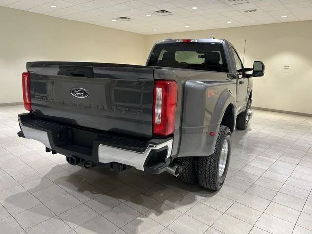 New 2026 Gray Ford XLT image 5