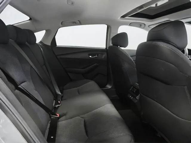 Used 2025 Gray Honda SE image 21