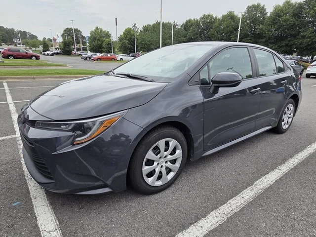 2024 TOYOTA COROLLA LE