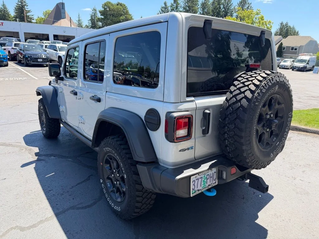 Used 2023 Silver Jeep Willys 4xe image 5