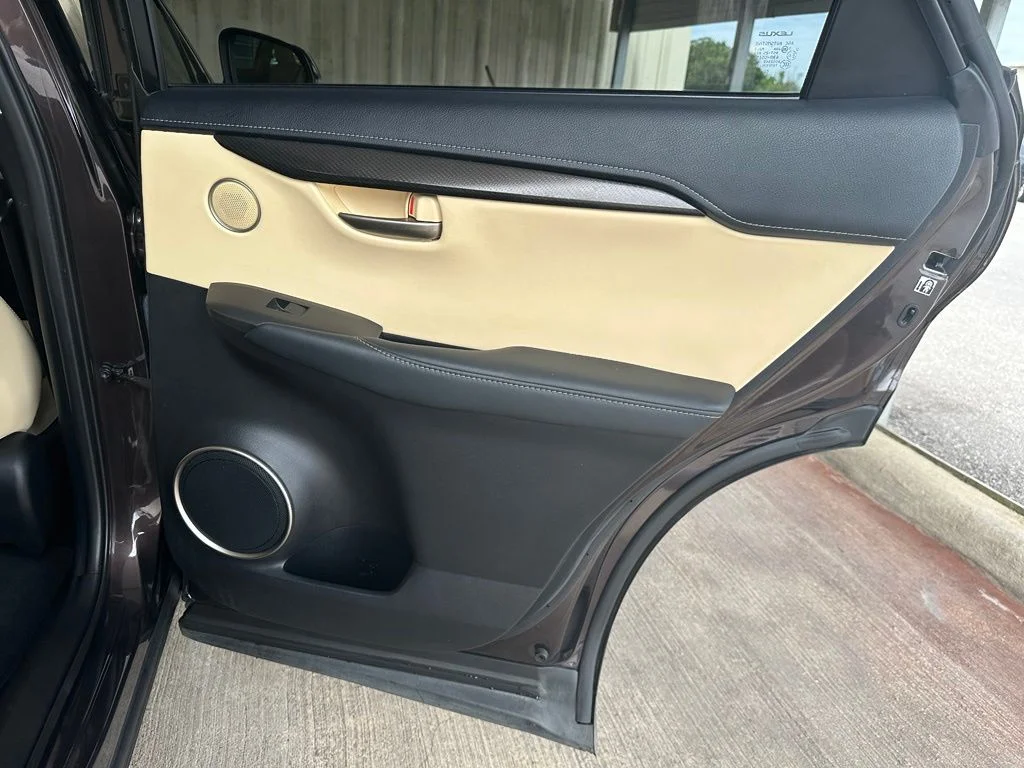 Used 2015 Red Lexus 200t image 34
