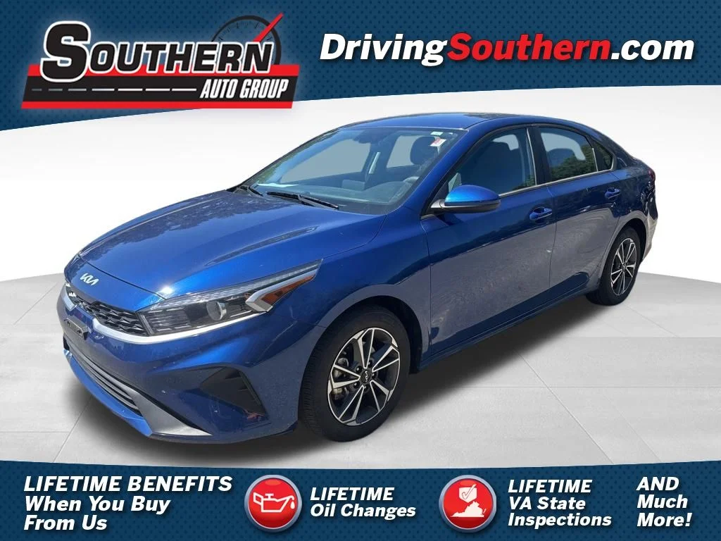 2023 Kia Forte LXS AT's photo