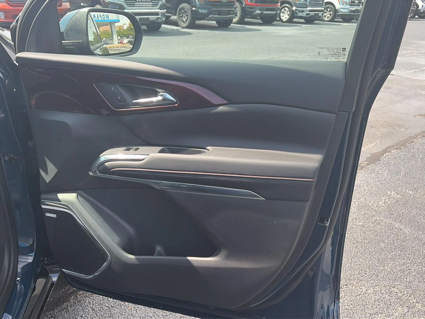 2027 Chevrolet Traverse RS - Photo 24