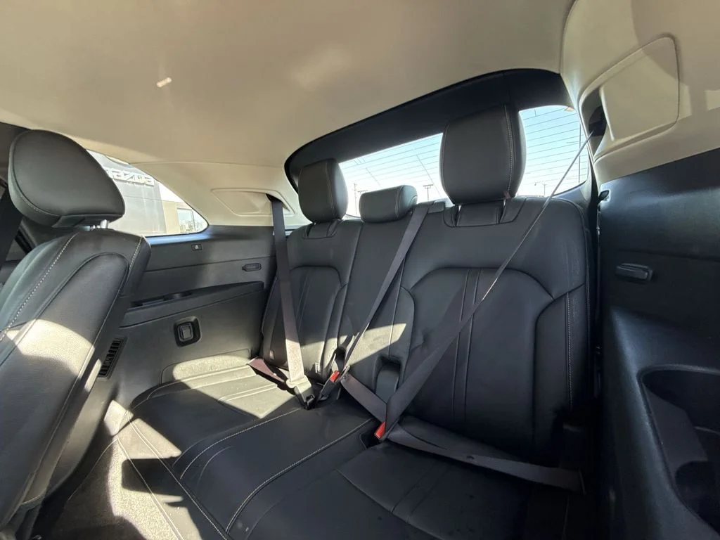 Used 2024 Blue Mazda Preferred image 25