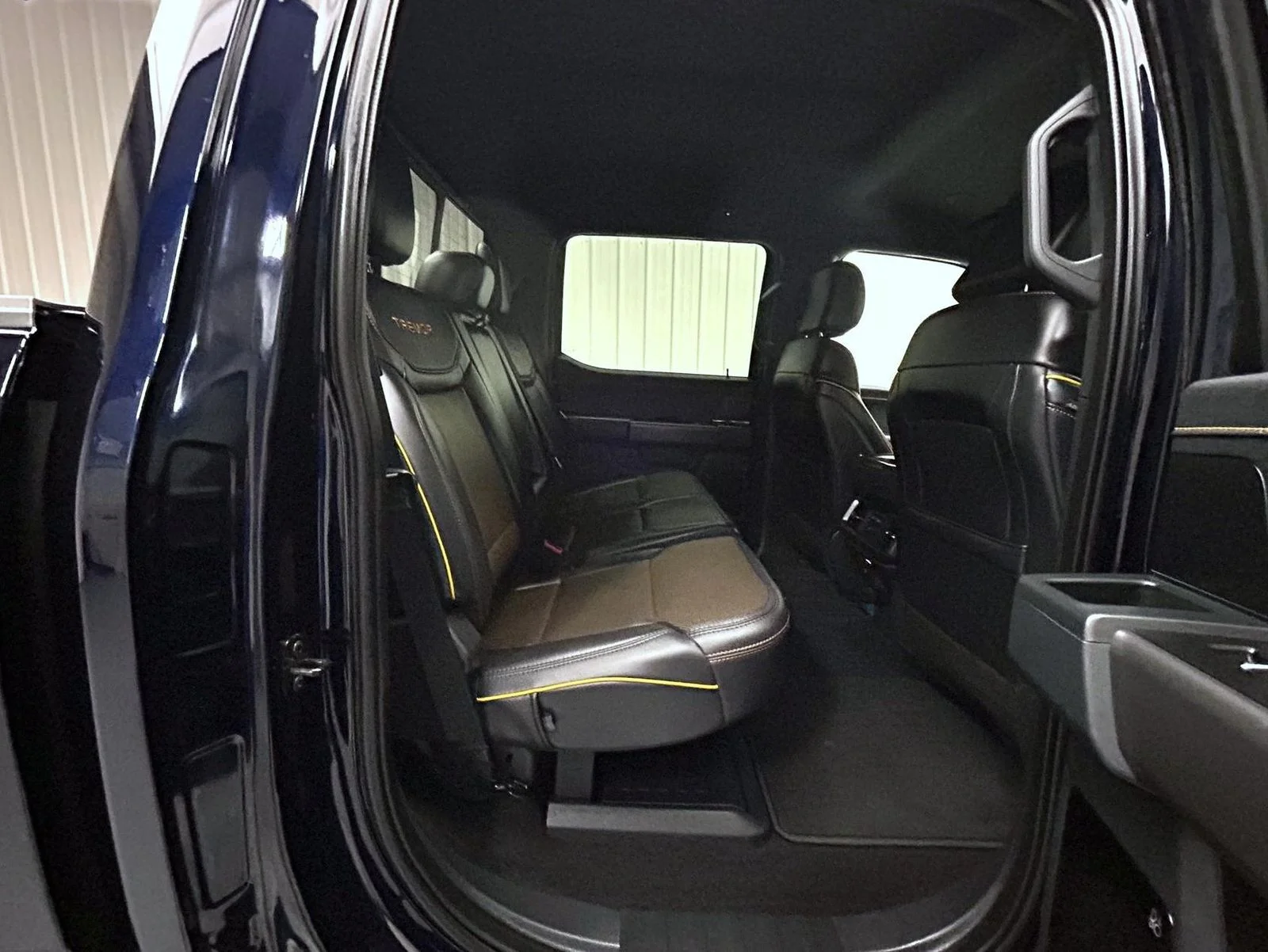 Used 2025 Blue Ford Tremor image 18
